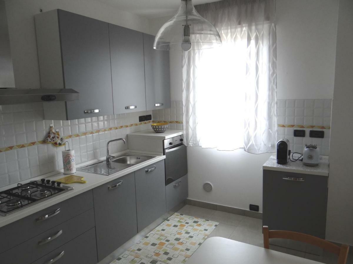 Grande Appartamento Al Mare Martinsicuro Exterior foto